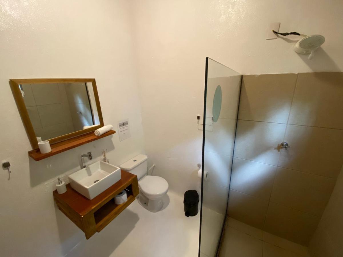 Bahia Surf Camp Hotel Abrantes Bagian luar foto